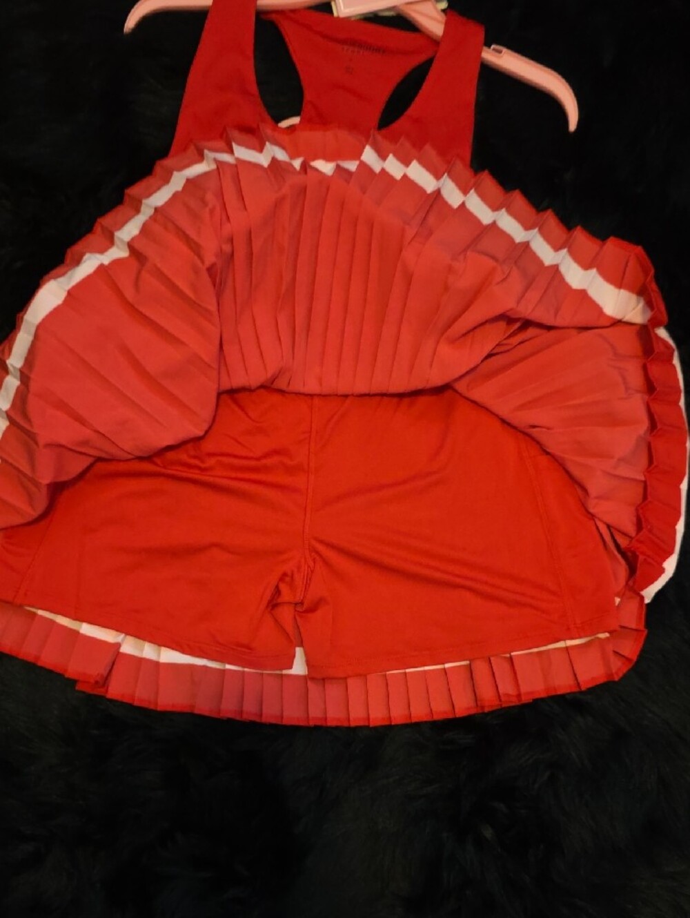 Juicy Couture Red and White Set - Picture 5 of 5